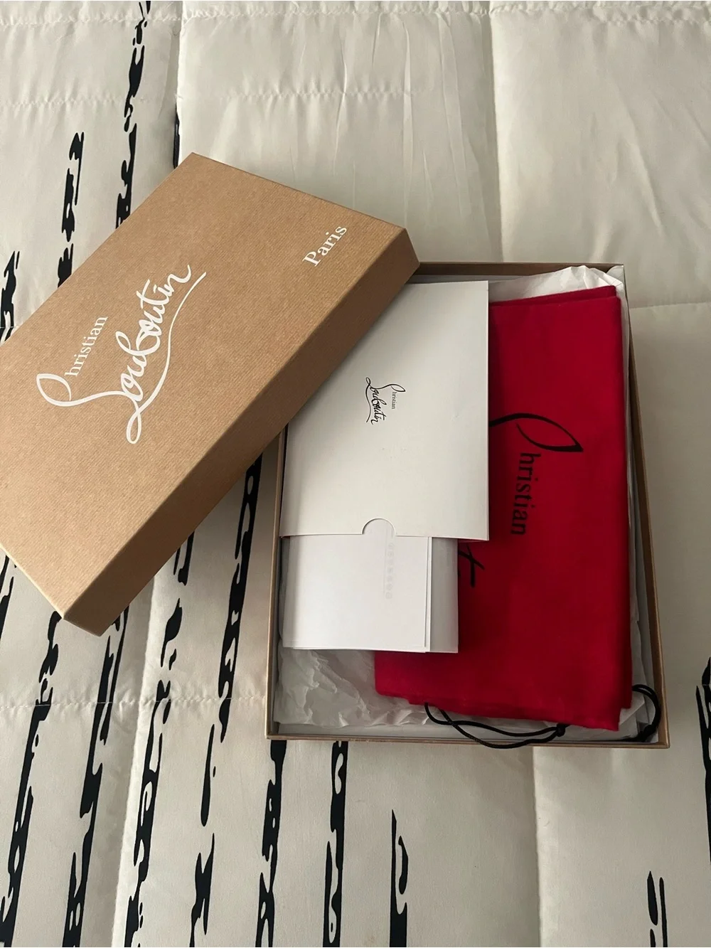 NWT Christian Louboutin “So Kate” Black Leather Pointed Toe Stiletto Pumps